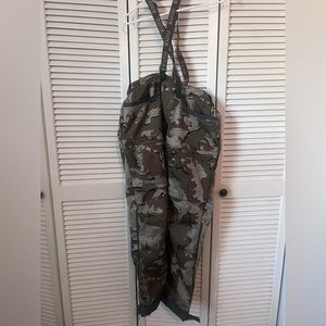 Like new KUIU Encounter pants - Valo